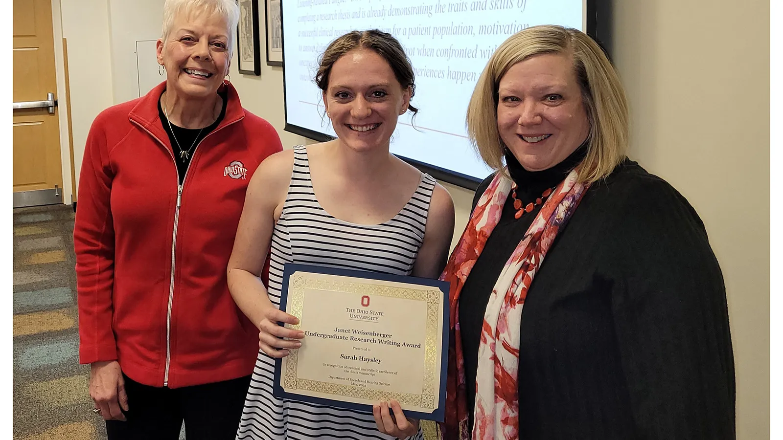 Sarah Haysley receives award