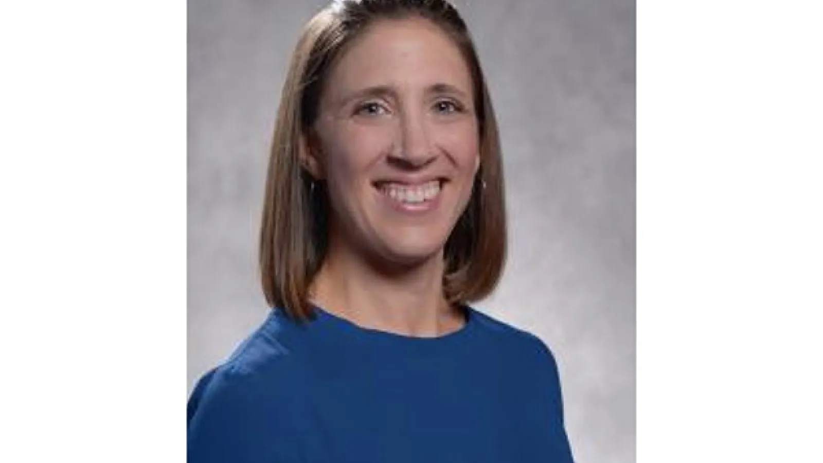 Jennifer Lundine headshot